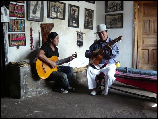 8. Ñanda Mañachi, música tradicional - Viaje a Ecuador