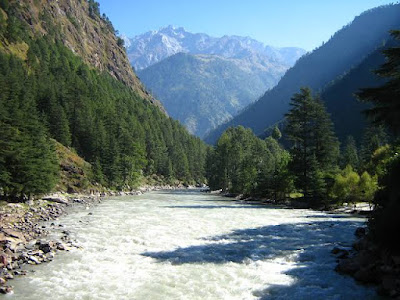 Top Places to Visit Near Manali
