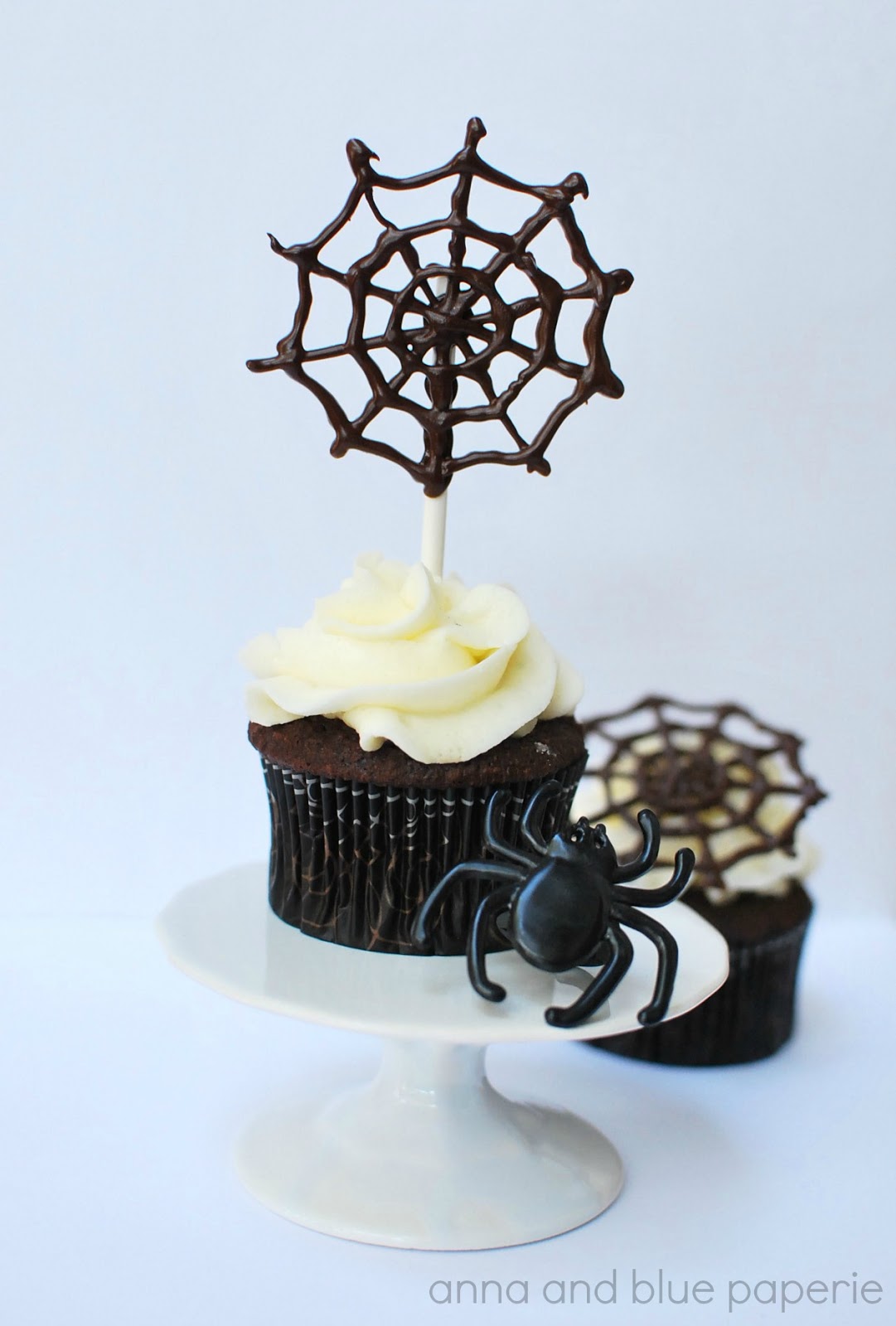halloween spider cupcakes Free Printable} Spooktacular Spider Webs