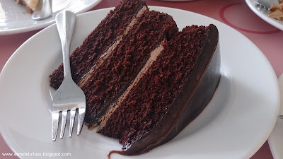 calea pastries and coffee in bacolod chocolate cake