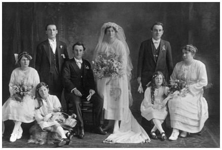 Edwardian weddings at FashionEracom