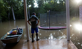 Obama’s Refusal To Interrupt Vacation Amid Louisiana Flooding Stirs Anger