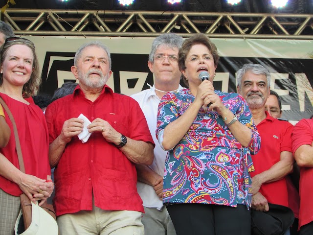 Dilma escalada para defender Lula no exterior