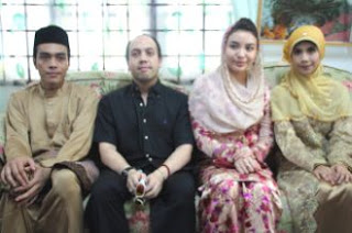Foto Manohara dan Tengku Muhammad Fakhry di Majlis ...