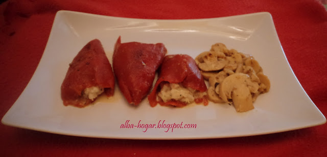 pimientos rellenos de bacalao y gamabas alba hogar