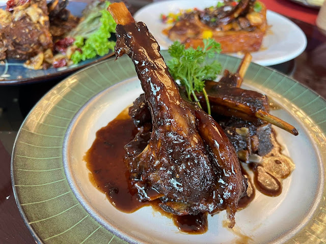 Rasa Puashati Makan Australian Lamb Rack Di Wan Li Chinese Restaurant