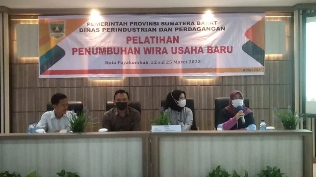 Pelaku Usaha Baru Dan Calon Pengusaha Di Kota Randang Diberi Pelatihan Oleh Pemprov Sumbar