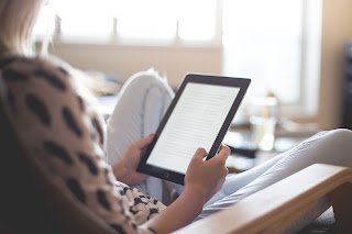 Writing for the Digital Age: Tips for Engaging Online Readers- Kasha's Pen