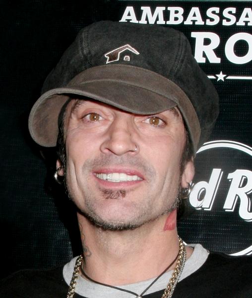 tommy lee. Tommy Lee is an American musician, known as a member of the rock band Mötley 