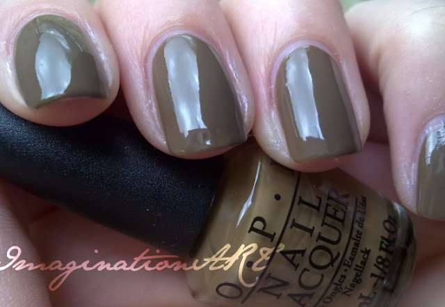 OPI_A-Taupe_the_Space_Needle_swatch_swatches_Touring_America_smalto_unghie_nail_polish_lacquer