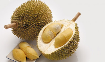 Những ai không nên ăn sầu riêng
