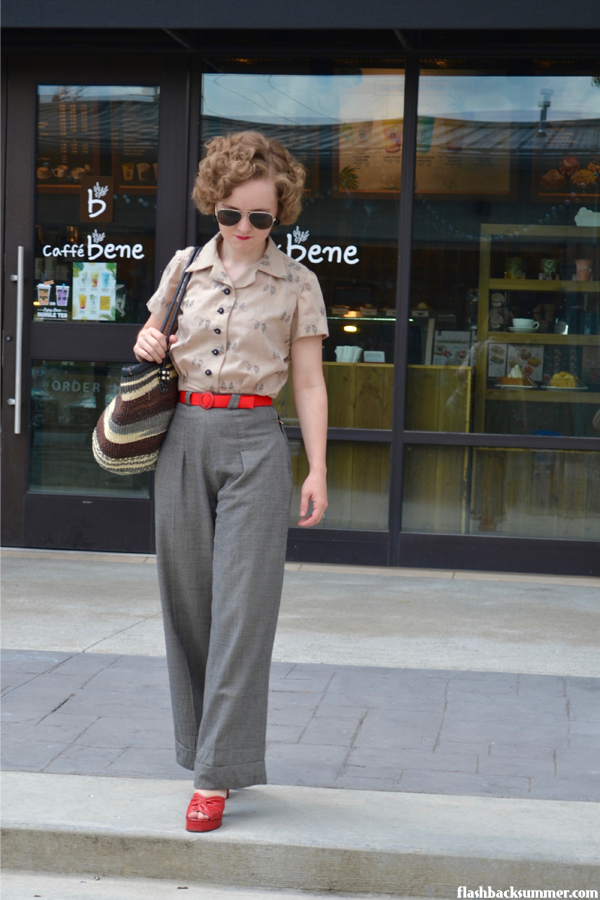 Flashback Summer: Bicentennial Blouse - 1970s 1940s vintage blouse