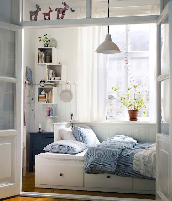 Bedroom Space Saving Ideas