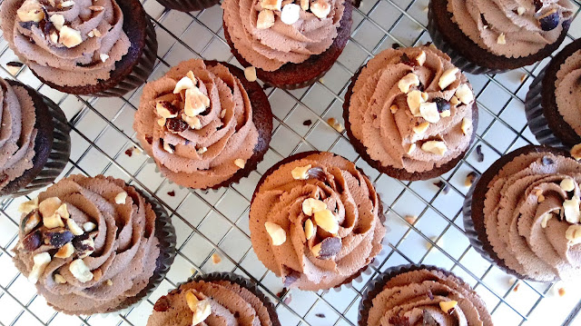 Easy Gourmet Chocolate Hazelnut Cupcakes