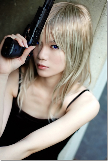 parasite eve cosplay - aya brea