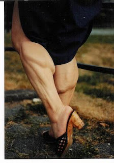 muscular calves legs feet fetish