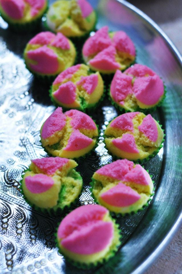 LifE Is BeaUtiFuL: Apam Mekar Ais Krim Soda