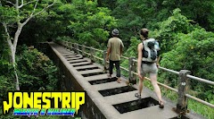 Air Terjun Tiu Kelep air terjun dengan panorama menabjubkan