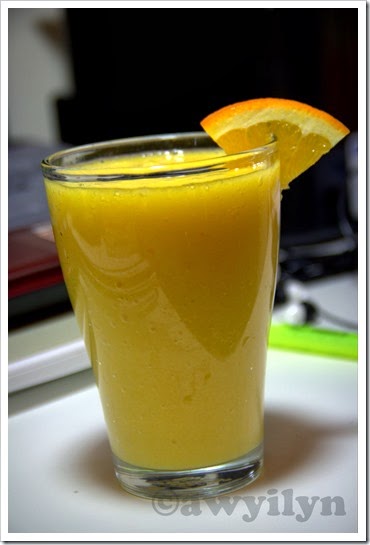 Mango orange smoothie