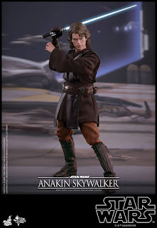Movie Masterpiece 1/6 Anakin Skywalker de Star Wars Episode 3: Revenge of the Sith - Hot Toys