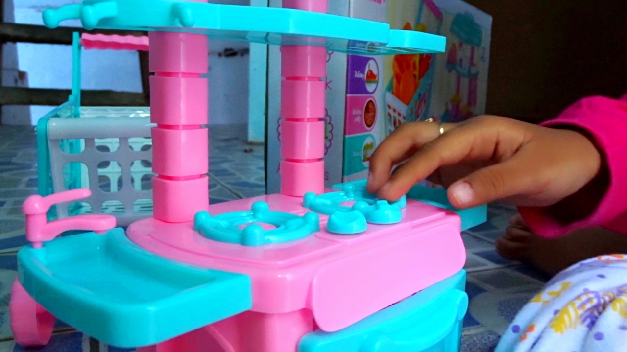 MERAKIT Mainan Anak Perempuan Masak Masakan, Permainan Lucu Koki Cilik Mini Kitchen Set