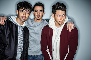 Image of Jonas Brothers' first shoot after the reunion of sucker