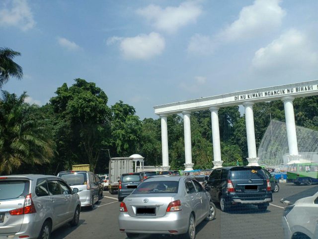 aktivitas saat terjebak macet