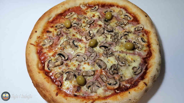 Kako napraviti picu kao iz picerije | Pizza recept za početnike