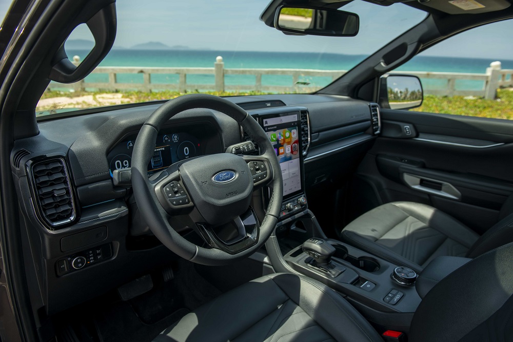 Trải nghiệm Ford Everest thế hệ mới tại Nha Trang