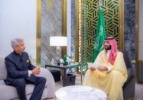 EAM Jaishankar calls on Saudi Crown Prince Mohammed bin Salman, hands over PM Modi’s written message