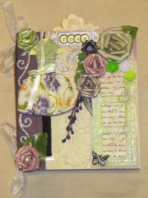 image of mini scrapbook handcrafted for Rosa