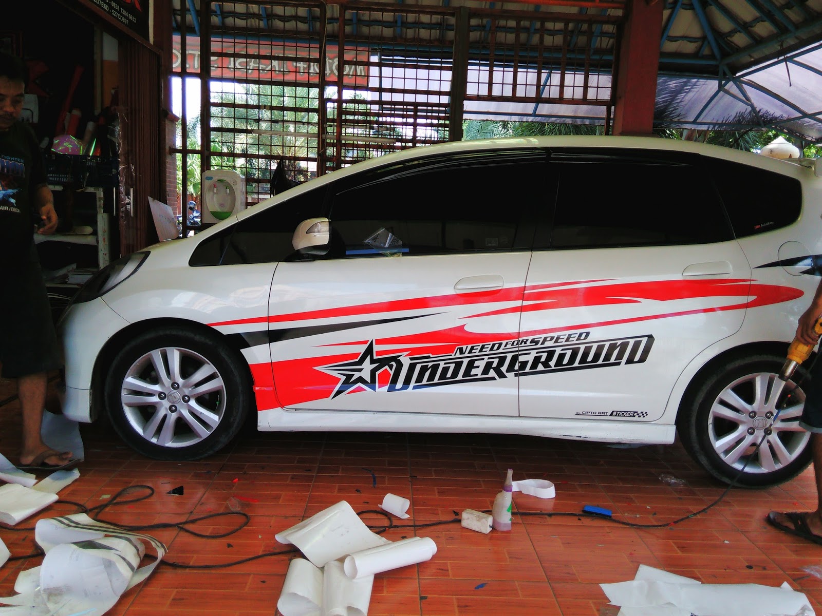 VARIASI CUTTING STICKER MOBILSTRIPING MOBILMURAH TANGERANG