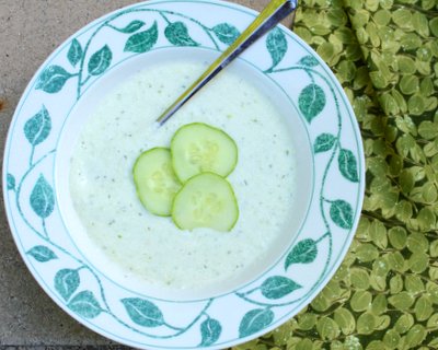 Cold Cucumber Soup, the summer classic ♥ AVeggieVenture.com, light but flavorful after a recipe makeover. Budget Friendly. Weeknight Easy, Weekend Special. Gluten Free.