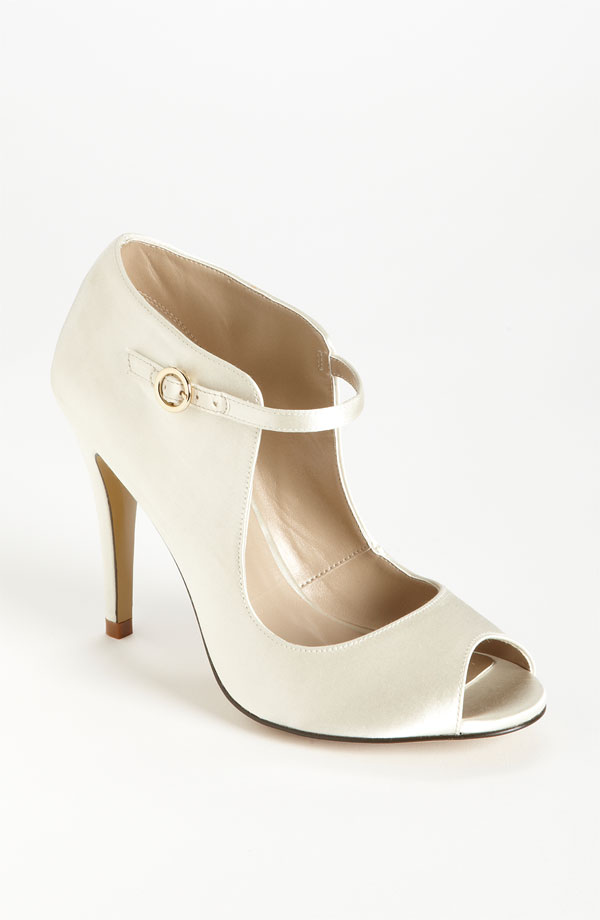 BP. 'Charmed' Pump via Nordstrom.}