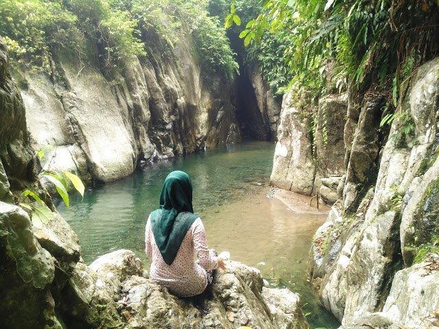 ngungun saok lubuk minturun padang