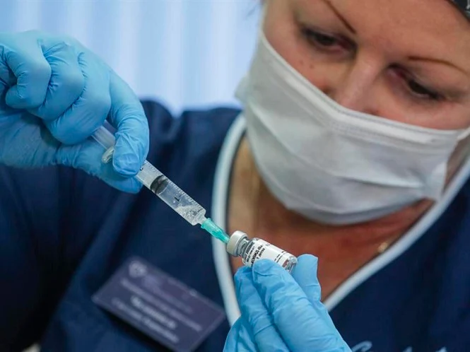 La Nación comprará 25 millones de dosis de la vacuna rusa