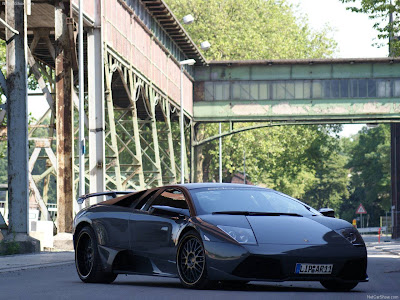 Lamborghini Murcielago LP710-2 