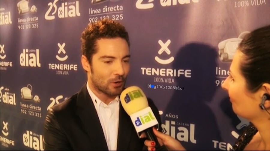 David Bisbal, Premios Cadena Dial 2014, alfombra verde