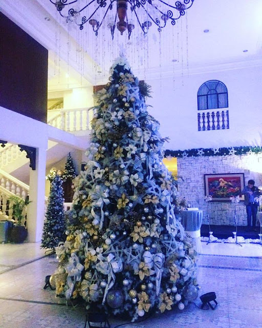 Montebello Villa Hotel Cebu Christmas Tree