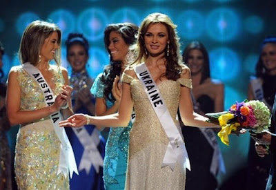 Mexican Ximena Navarrete received the title of Miss Universe 2010  Seen On www.coolpicturegallery.net