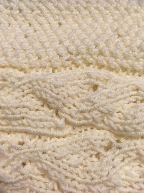 Couverture zigzag - Tricot pour les tout-petits et pas que ! - Klompelompe, mon coin tricot, Torunn Steinsland, Hanne Andreassen 