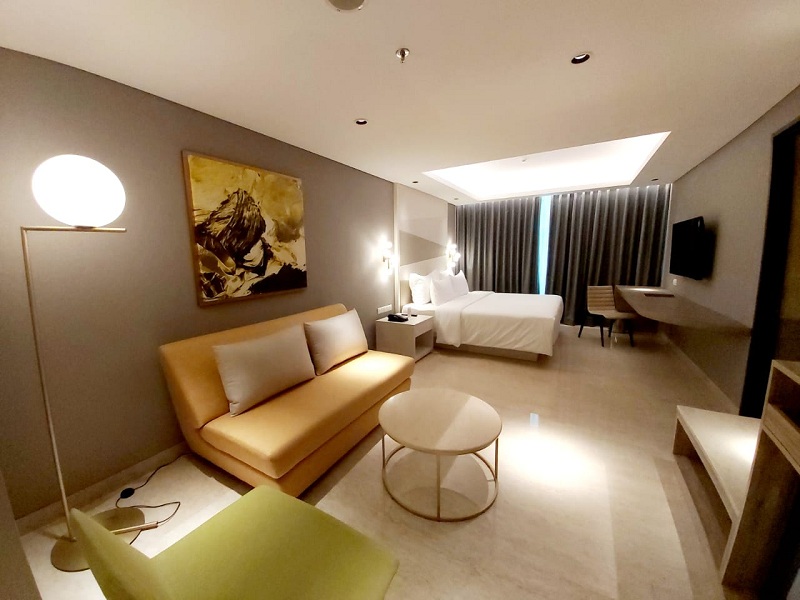 Nuanza Hotel Cikarang Junior Suites Room