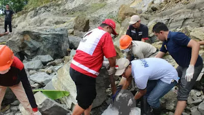 Detik-Detik Batu Sebesar Kerbau Runtuh Timpa 3 Penambang, 1 Tewas