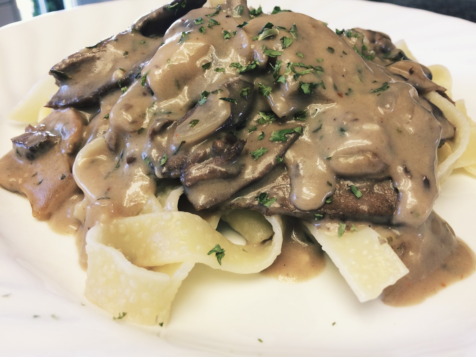 Mennonite Girls Can Cook: Easy Leftover Roast Beef Stroganoff