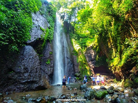 [http://FindWisata.blogspot.com] Air Terjun Curug Nangka, Air Terjun Tersembunyi Yang Memiliki Potensi Alam Yang Sangat Indah