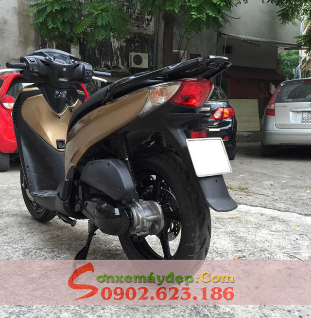 Sơn xe SH 150i màu đen nâu vàng Sporty 