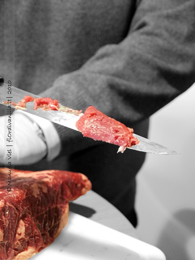 ©ManuelaViel - la Sig.ra carne     