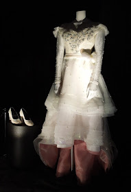 Michelle Williams Glinda gown Oz Great Powerful