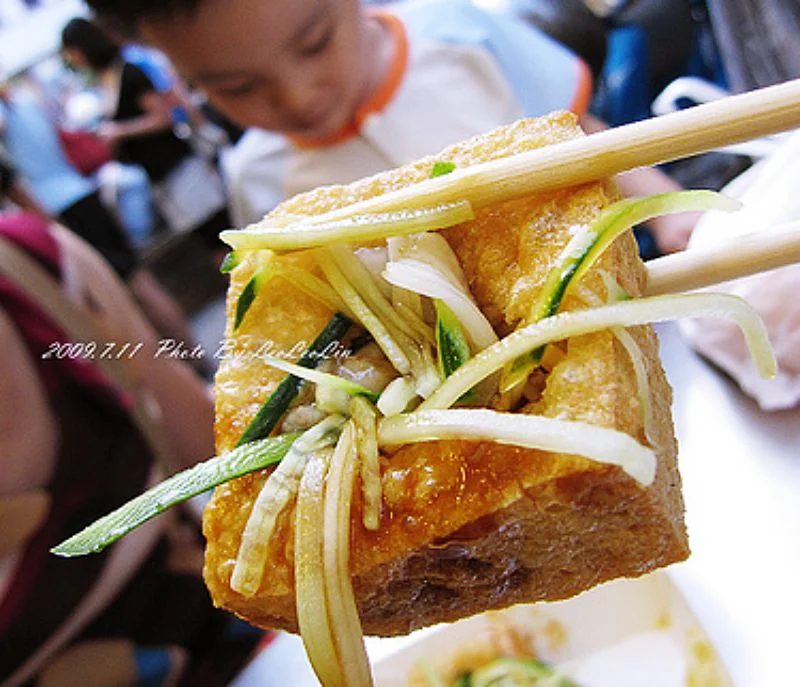 台中逢甲夜市商圈｜一心素食臭豆腐｜傻瓜麵