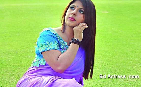 Bangladeshi Actress Ratna Photo-02